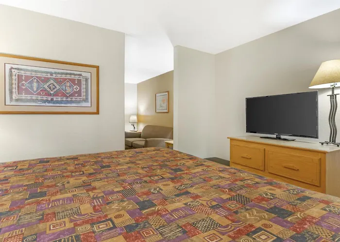 Hotel Western & 3*