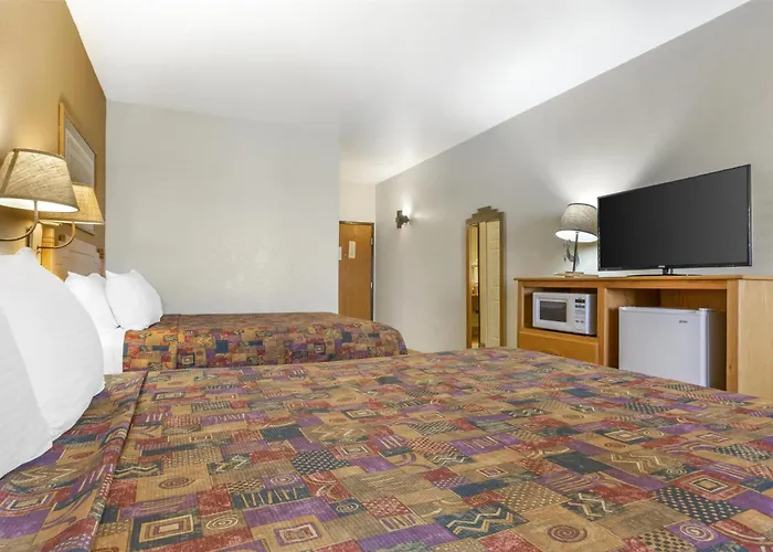 Western & Hotel Gold Canyon